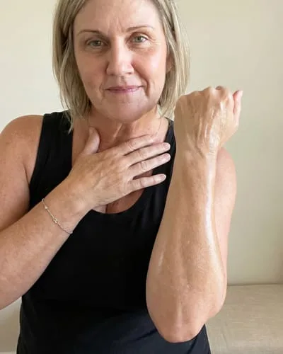 Customer photo review of Nirast Silk Body Oil