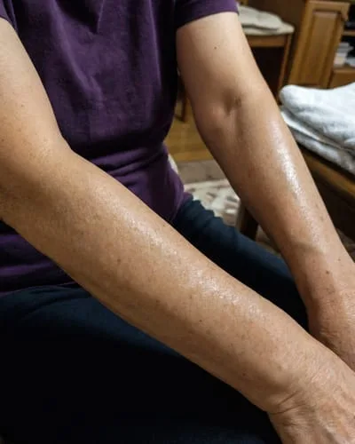 Customer photo review of Nirast Silk Body Oil