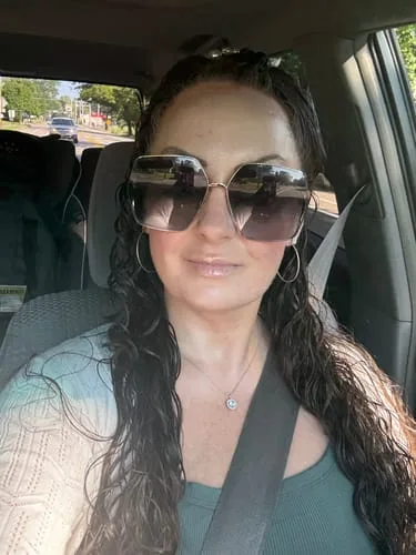 Verified Nirast customer photo — Rachel L.